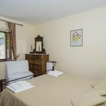 Grosse Mit Privater Terrasse, Pool, Grillplatz, Ruhig Gelegen