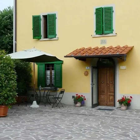 Grosse Mit Privater Terrasse, Pool, Grillplatz, Ruhig Gelegen Apartamento *